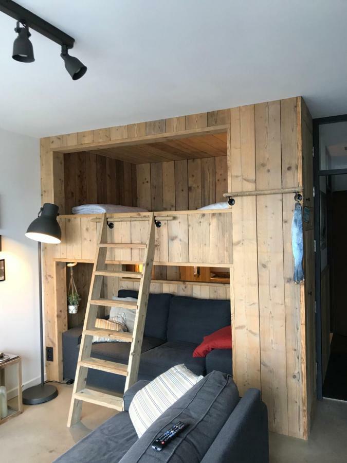 Meeuwenbank Apartment นิวว์ปอร์ท ภายนอก รูปภาพ